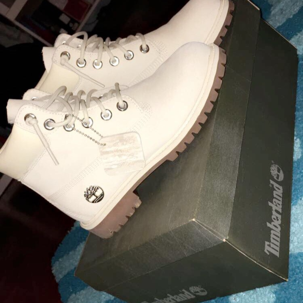 Authentic Cream Timberlands ‼️‼️